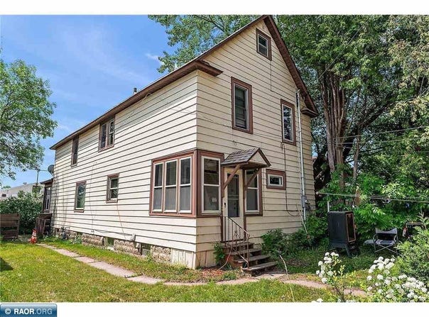 715 9th Street, Virginia, MN 55792