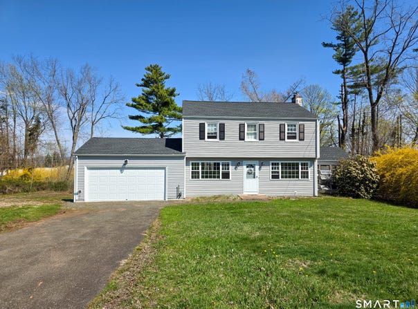 41 Gail Drive, North Haven, CT 06473