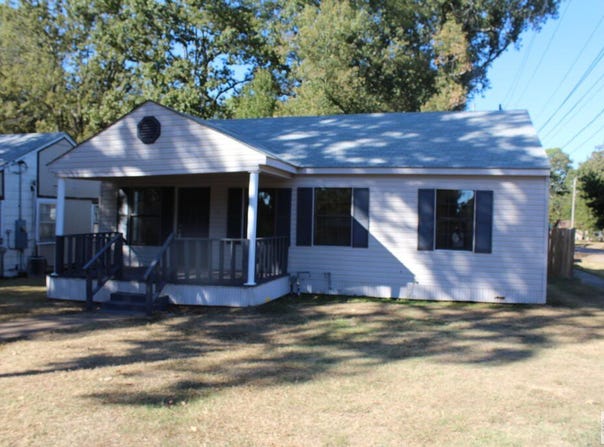 320 E 13TH STREET, Hope, AR 71801