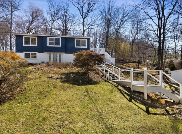 617 Saddle River Road, Airmont, NY 10952