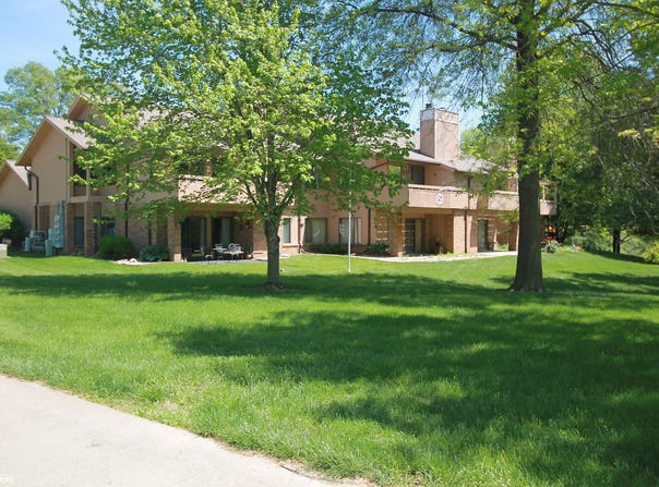 240 S Cardinal Drive, Clarinda, IA 51632
