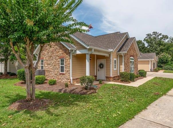 328 HIDDEN CREEK CIR UNIT 3, Dothan, AL 36301