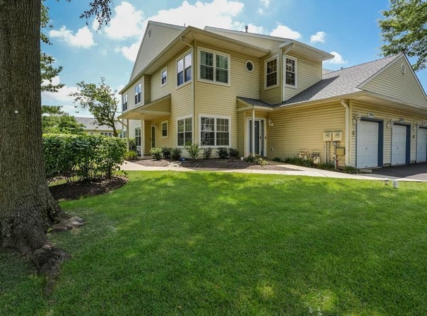 2001 WATERFORD RD #76, YARDLEY, PA 19067