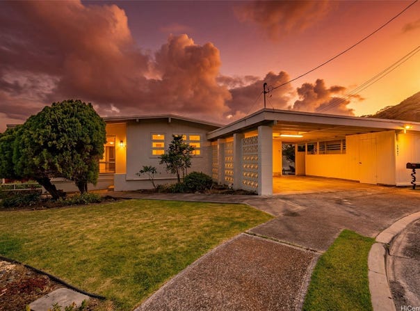 5647 Anolike Place, Honolulu, HI 96821