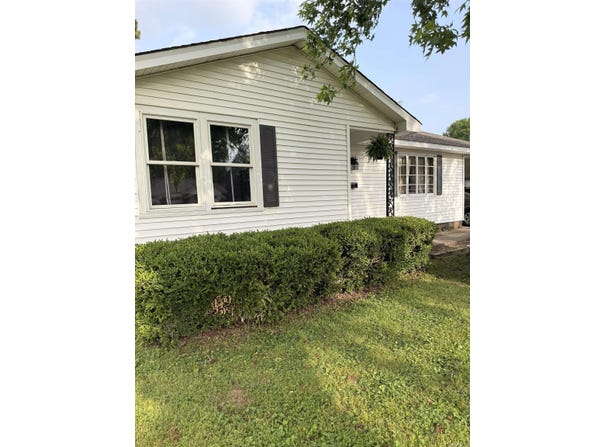 491 N Scurlock, Piggott, AR 72454