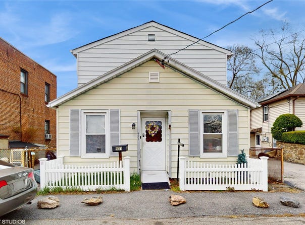 431 4th Street, Mamaroneck, NY 10543
