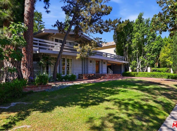 521 N Crescent Dr, Beverly Hills, CA 90210
