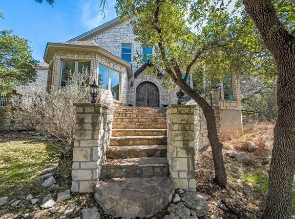 209 Lakeview CIR, Spring Branch, TX 78070