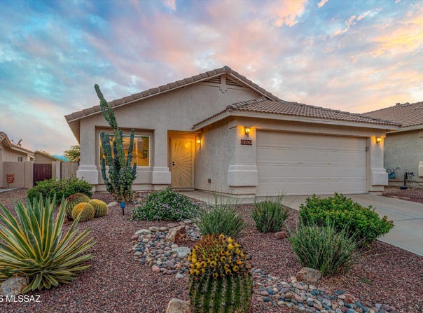 13243 N Mortar Pestle Court, Oro Valley, AZ 85755