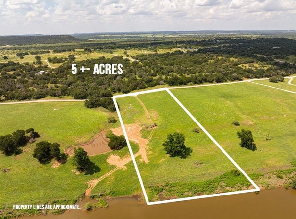2105 River Shoals Road, Mineral Wells, TX 76067