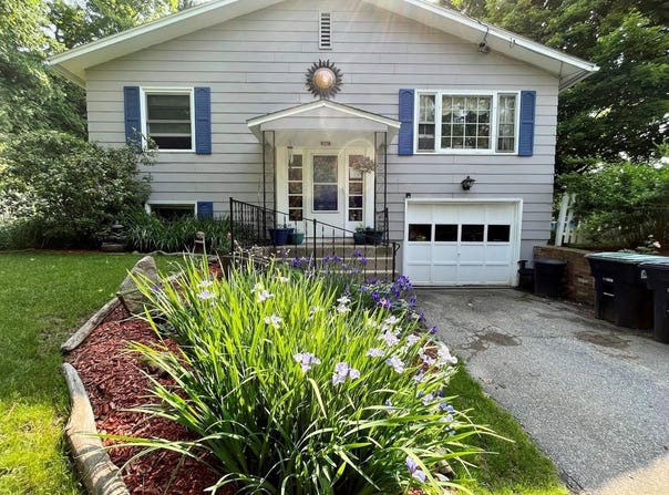304 Stonybrook Drive, Williston, VT 05495