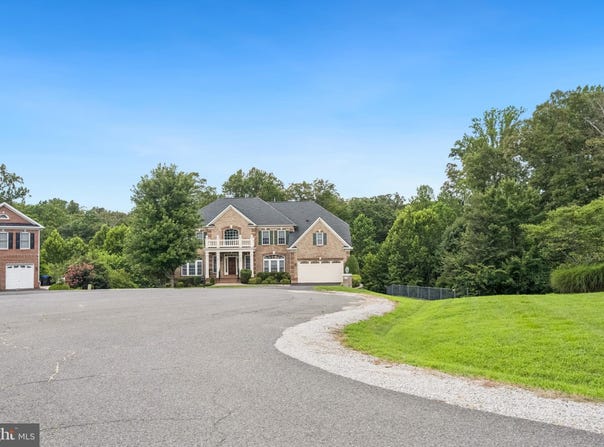 9336 ELKHORNE RUN COURT, LORTON, VA 22079