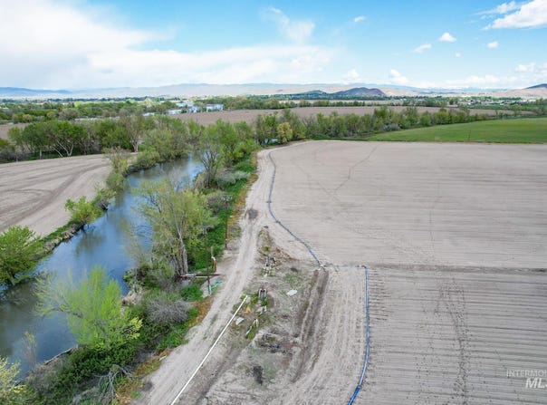 Airport Road, Weiser, ID 83672