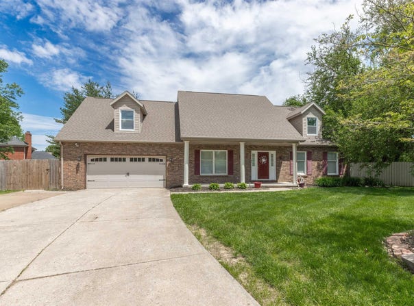 7860 Cedar Ridge Drive, Evansville, IN 47715