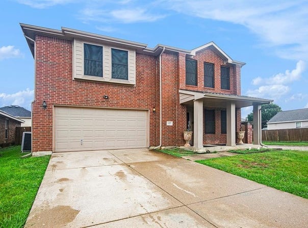 127 Independence Avenue, Venus, TX 76084