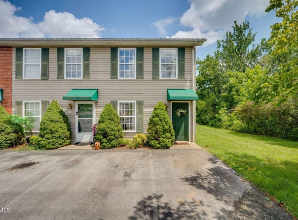 568 Gray Station Road, Gray, TN 37615