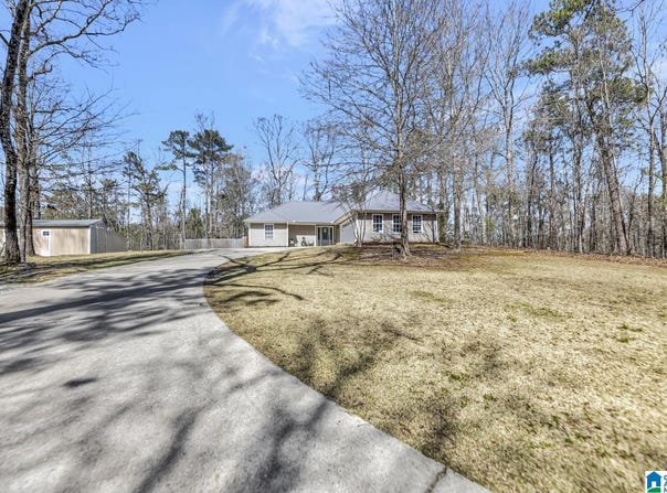 58 SUNNY MEADOWS DRIVE, TALLADEGA, AL 35160