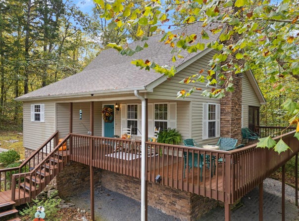 53 Clover Leaf Circle, Burnside, KY 41519