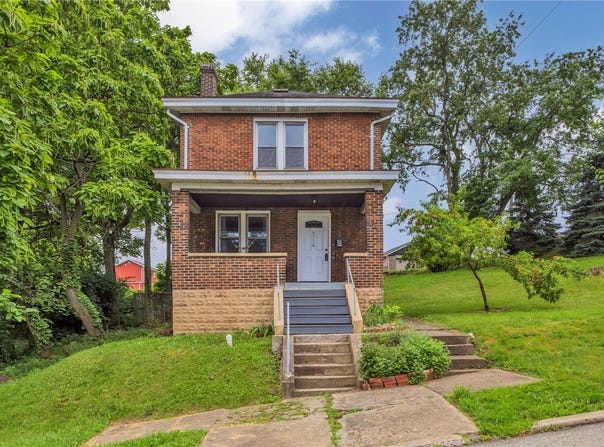 136 Arkansas Ave, Whitaker, PA 15120