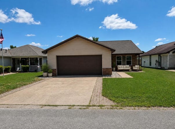 911 Lawton Court, Fort Walton Beach, FL 32547
