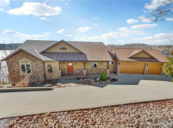 175 Black Rock Road, Camdenton, MO 65020