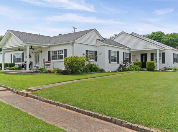 111 NW Front St., Bradford, AR 72020