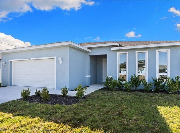 1024 SW 1st Street, Cape Coral, FL 33991