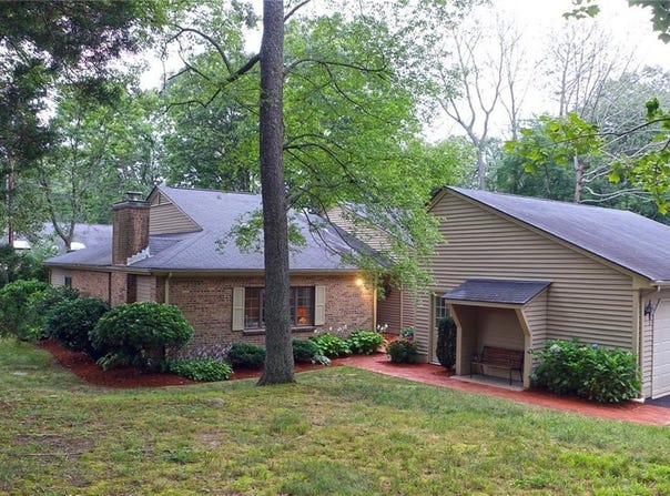 123 Pine Glen Drive, East Greenwich, RI 02818