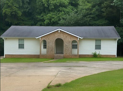3028 Callier Springs, Rome, GA 30161