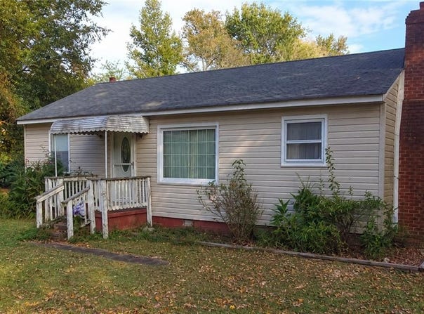 1153 Waters Road, Chesapeake, VA 23322