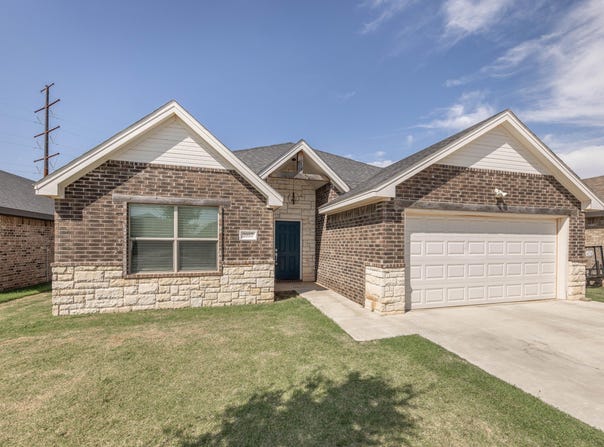 2057 104th Street, Lubbock, TX 79423
