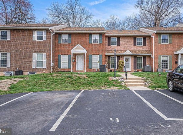 4 ZUMMO WAY, NORRISTOWN, PA 19401