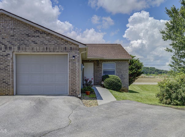 312 Haley Circle, Gray, TN 37615