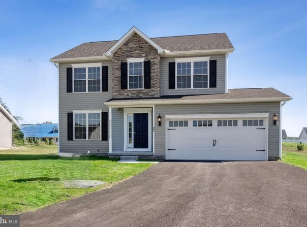 24 SHAWL DRIVE lot: 83, HANOVER, PA 17331
