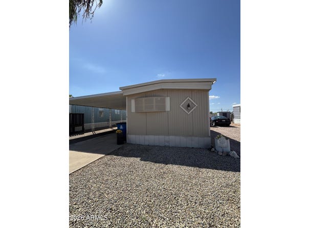 686 N Ocotillo Drive, Apache Junction, AZ 85120