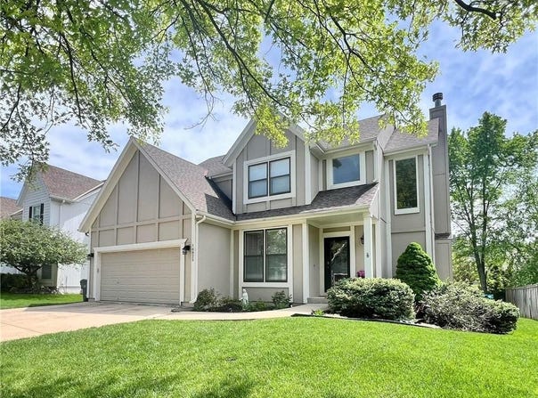 18825 W 117TH Street, Olathe, KS 66061