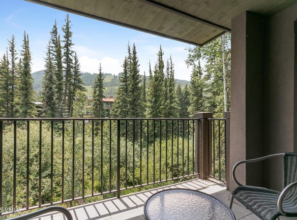 352 E Meadow Drive, Vail, CO 81657