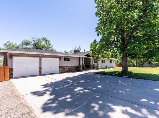 105 Country Club Park Road, Grand Junction, CO 81507