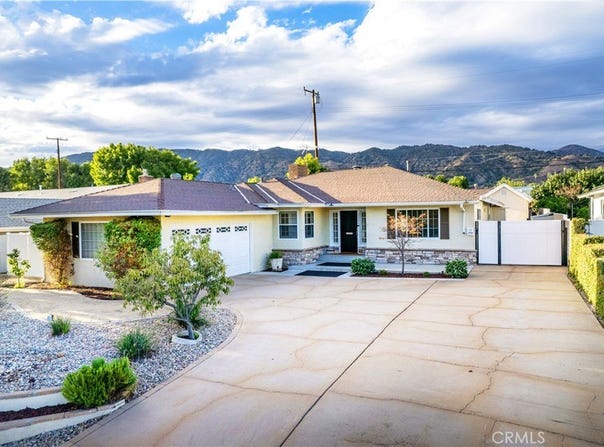 1151 E Comstock Avenue, Glendora, CA 91741