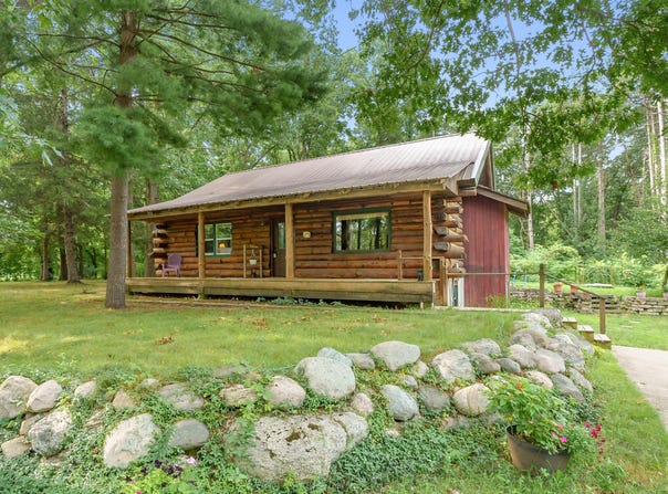 50059 Territorial Road, Decatur, MI 49045