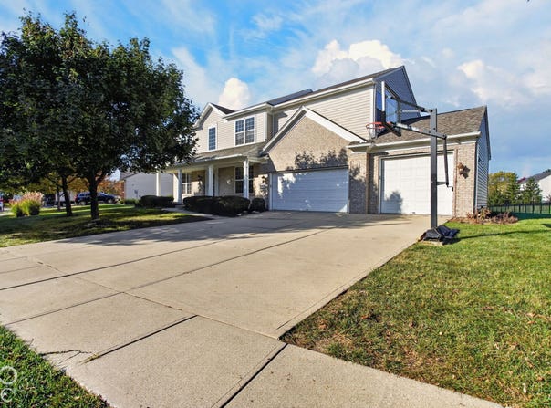 11818 Kittery Drive, Fishers, IN 46037