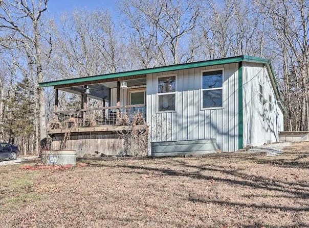 3142 Fishin Hole Road, Flemington, MO 65650