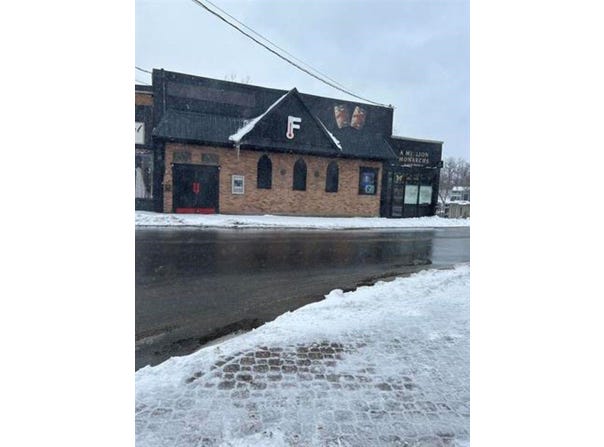 4 Main, Massena, NY 13662
