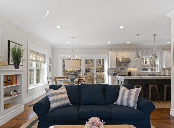 16 Mockingbird Drive, Edgartown, MA 02539