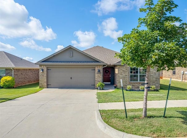 13244 SW 3 Street, Yukon, OK 73099