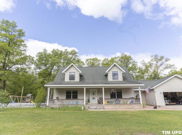 85 S Hilton Park Road, Muskegon, MI 49442