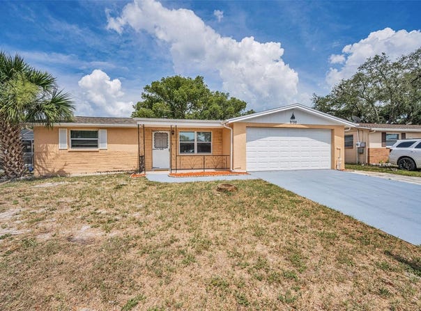 9100 LUNAR LANE, PORT RICHEY, FL 34668