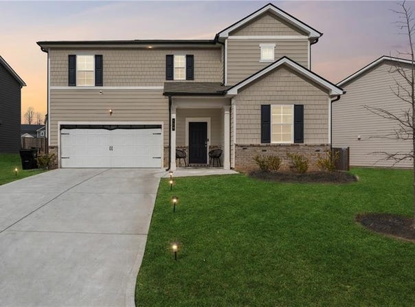 129 Summit Pointe Lane, Dallas, GA 30132