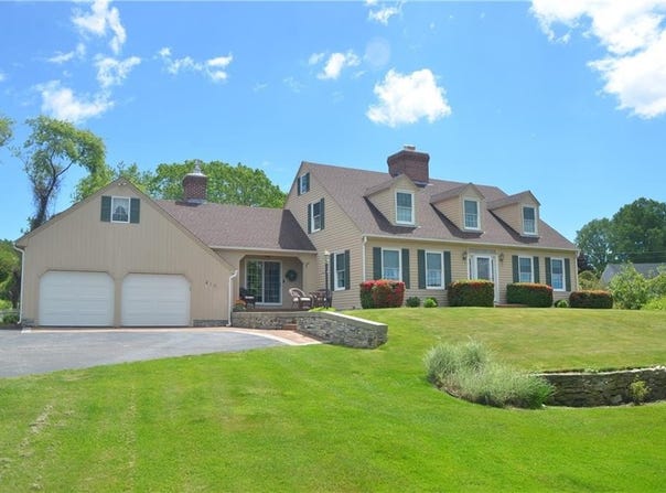 410 Wandsworth Street, Narragansett, RI 02882