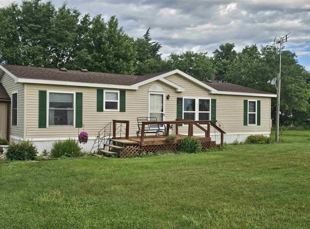 43174 294th, Lesterville, SD 57040